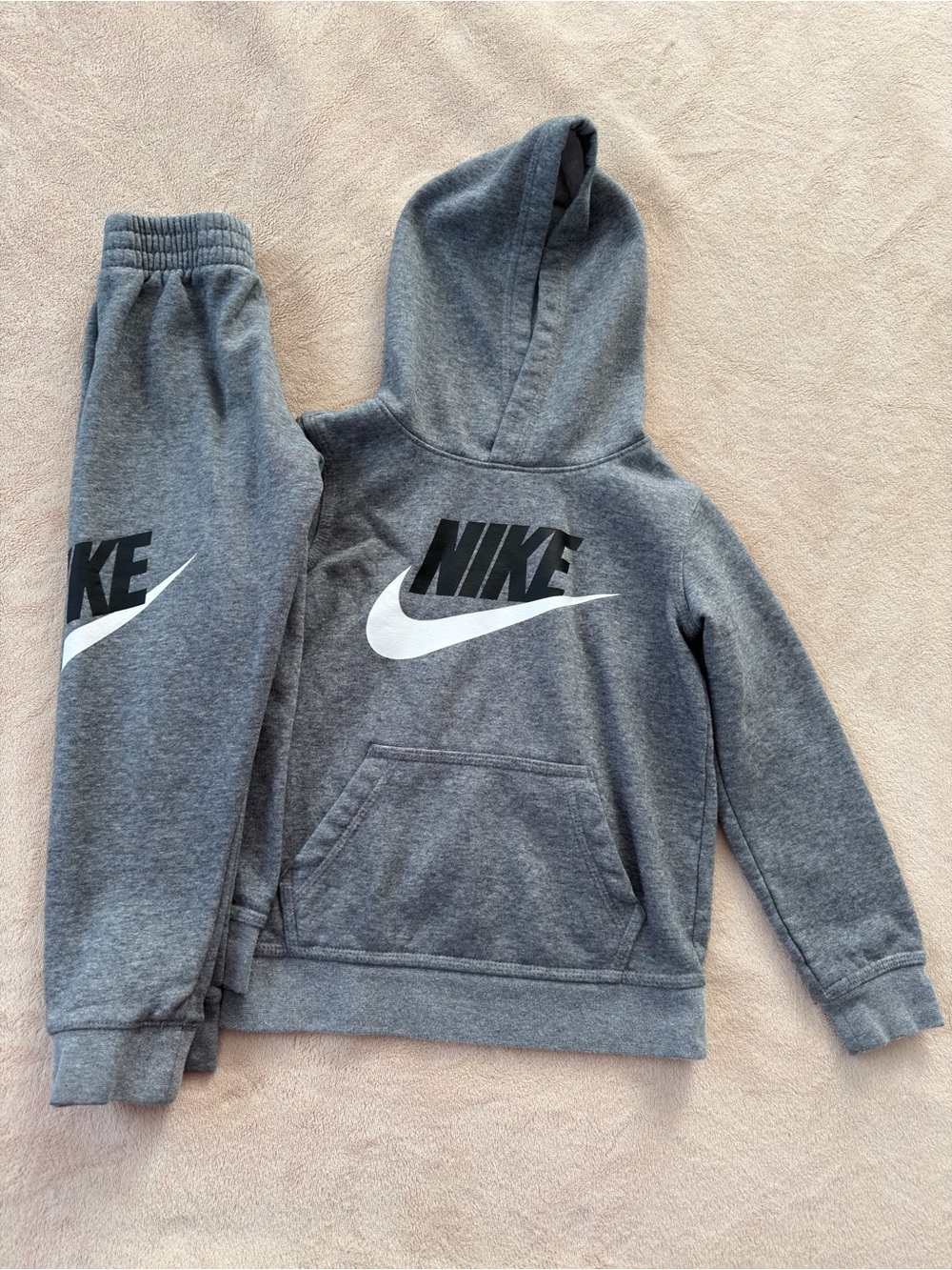 Nike Gray Kids Pullover Hoodie with pants Black Logo